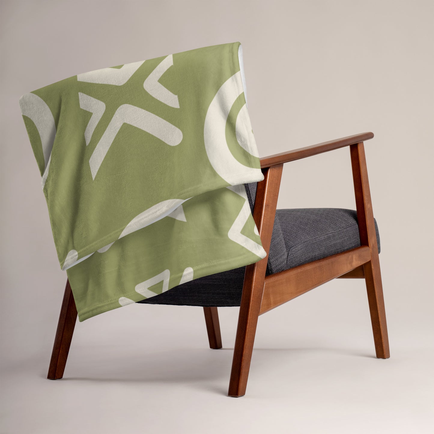 Savannah Moss Throw Blanket | African-Inspired Green Home Decor | Kinky Nomad